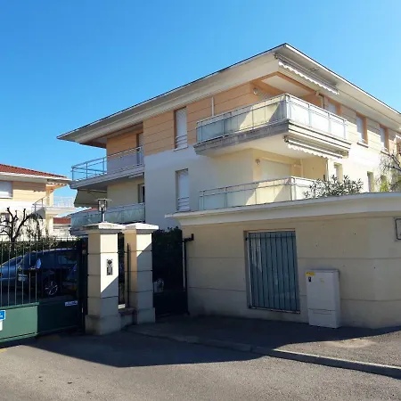 Apartment Les Jardins D'antibes Antibes