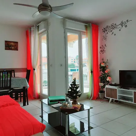 Les Jardins D'antibes Apartment *