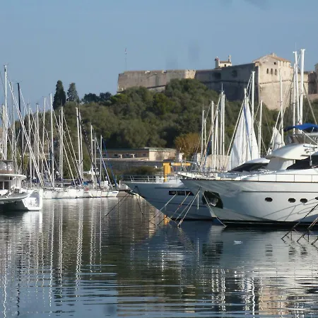 Daire Les Jardins D'antibes