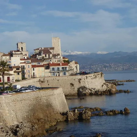 Les Jardins D'antibes